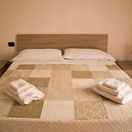 Dreaming Napoli Apartment ภายนอก รูปภาพ