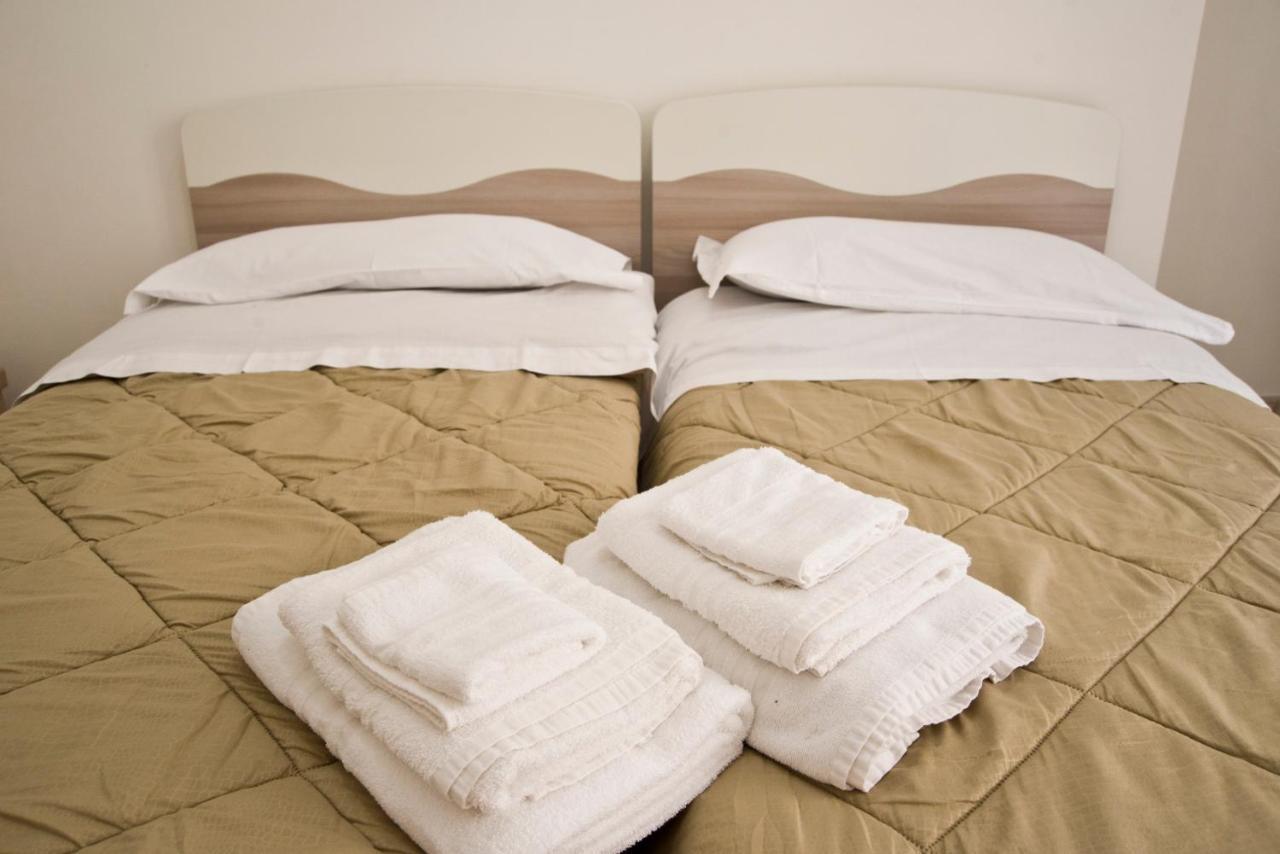 Dreaming Napoli Apartment ภายนอก รูปภาพ