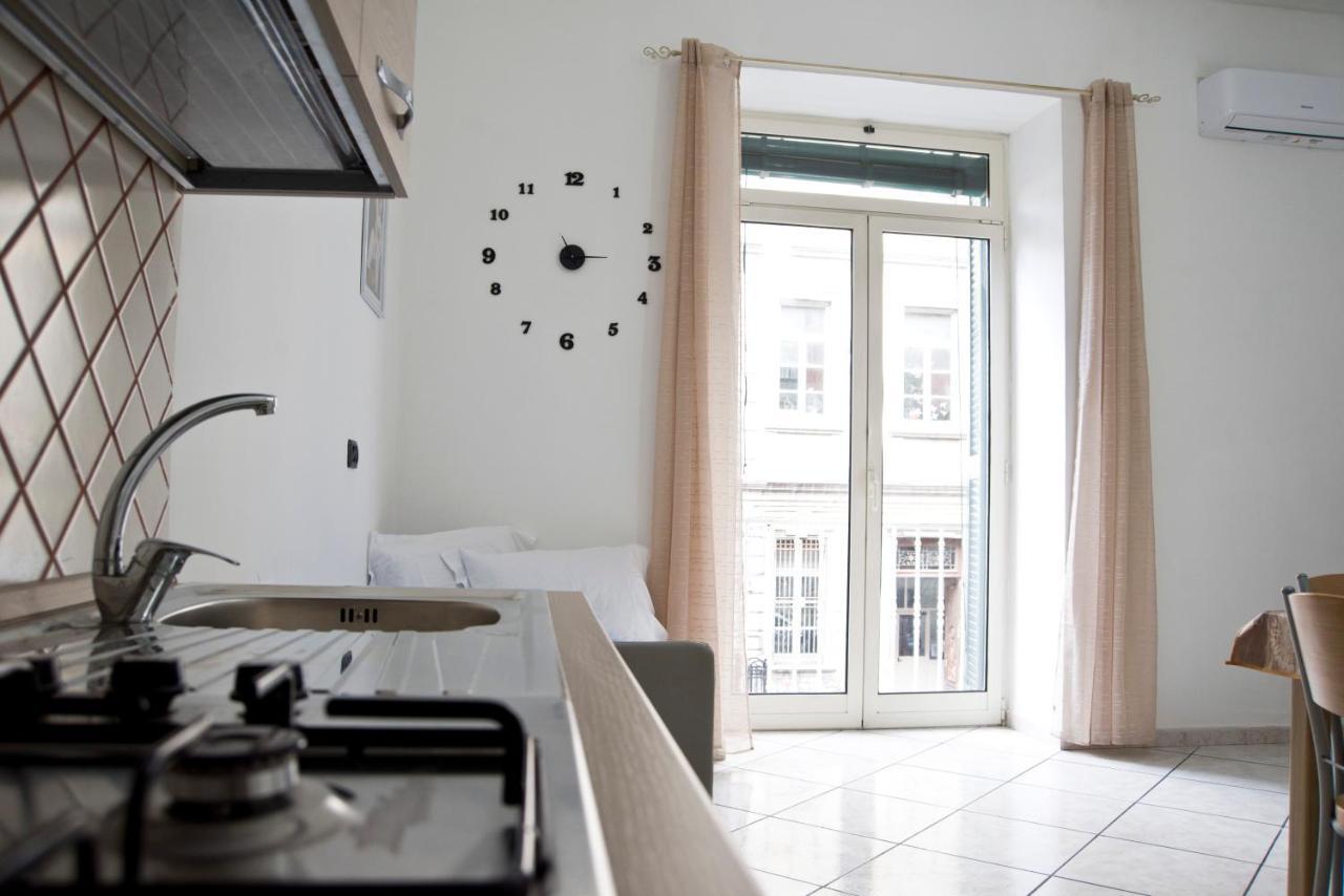 Dreaming Napoli Apartment ภายนอก รูปภาพ
