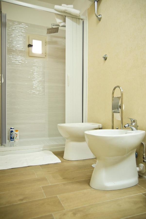 Dreaming Napoli Apartment ภายนอก รูปภาพ