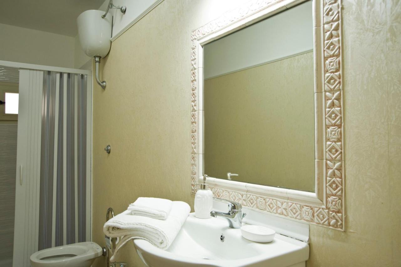 Dreaming Napoli Apartment ภายนอก รูปภาพ